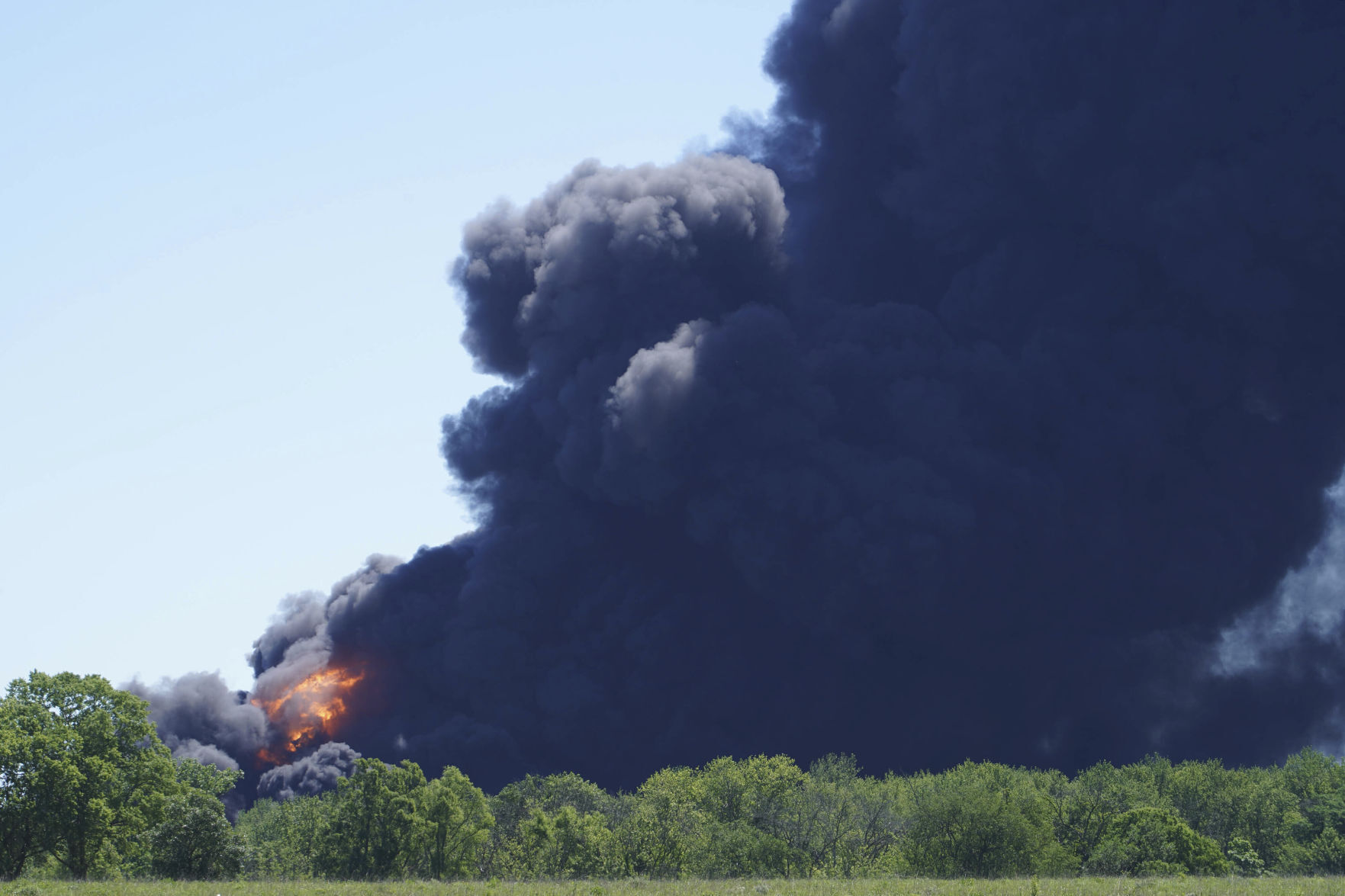 Chemical Explosion Illinois